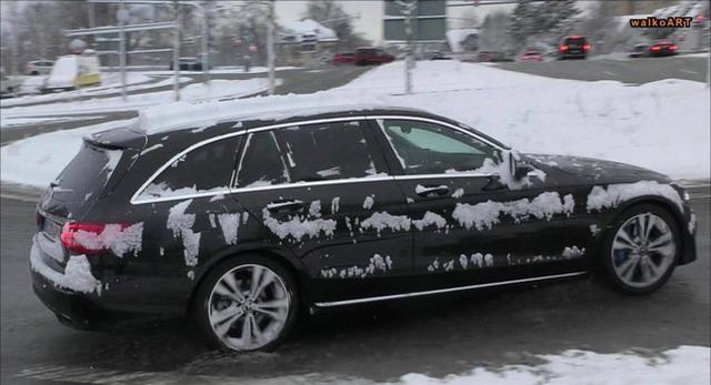 全新大灯造型 新款奔驰C级将于2018年初发布