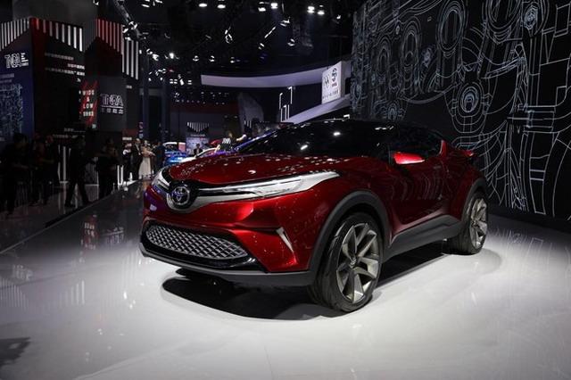 一汽丰田首款小型SUV奕泽 将2018年7月上市