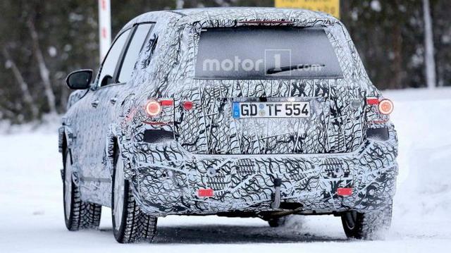 奔驰GLB最新谍照曝光 有望2019年正式亮相