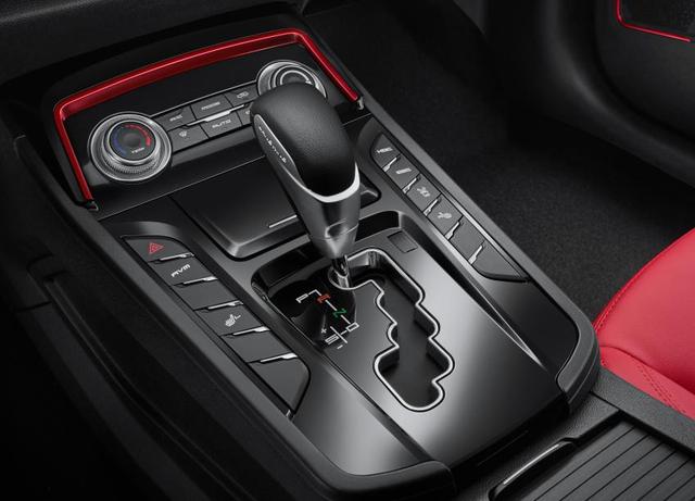 陆风逍遥自动档增配上市 售价8.99万元起