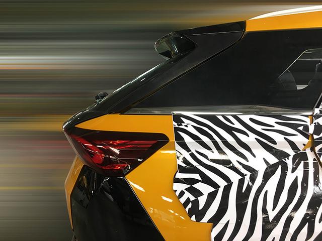 造型个性/年底上市 奔腾T77最新测试谍照曝光