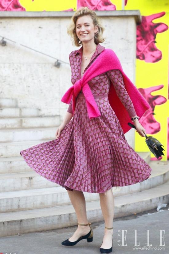 穿上这5件连衣裙 你就是初秋最美的那个！