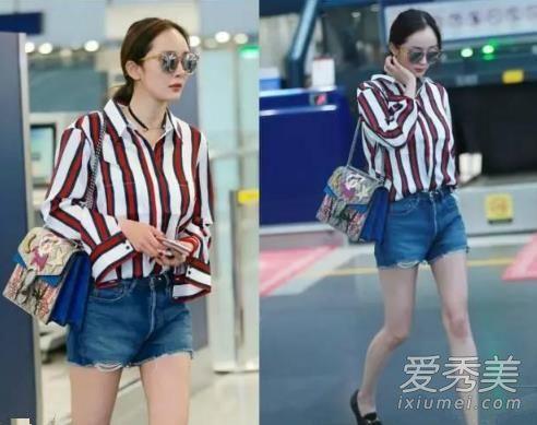杨幂几年前的私服照,衣服和包包都是gucci的。