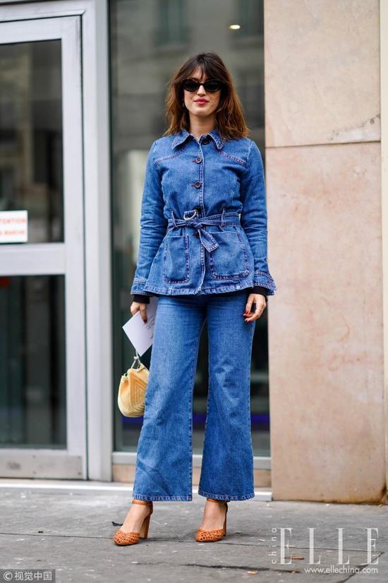 把牛仔穿时髦的快捷途径