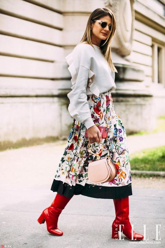 卫衣+裙子=一周7天美丽不重样