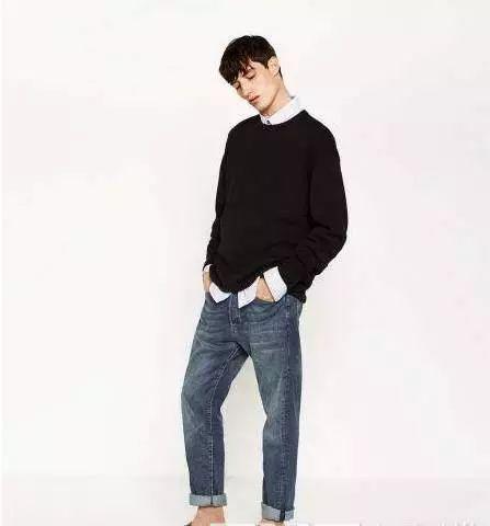 款式2：男式针织衫+黑色休闲裤